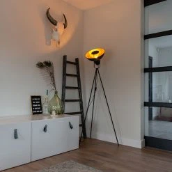 QAZQA Stehlampe schwarz mit Gold 154,4 cm Stativ - Magnax Eco