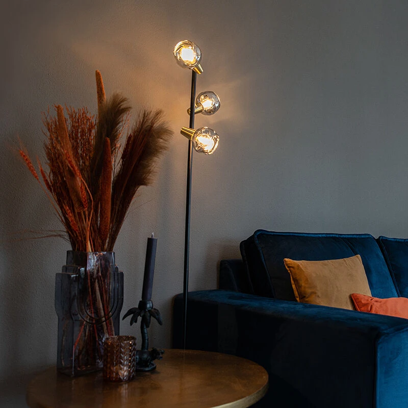 QAZQA Art Deco Stehleuchte schwarz und gold mit Rauchglas 3-Licht - Vidro 3 QAZQA Art Deco Stehleuchte schwarz und gold mit Rauchglas 3-Licht - Vidro