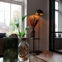 QAZQA Industrielle Stehlampe schwarz mit Gold 160 cm - Magnax